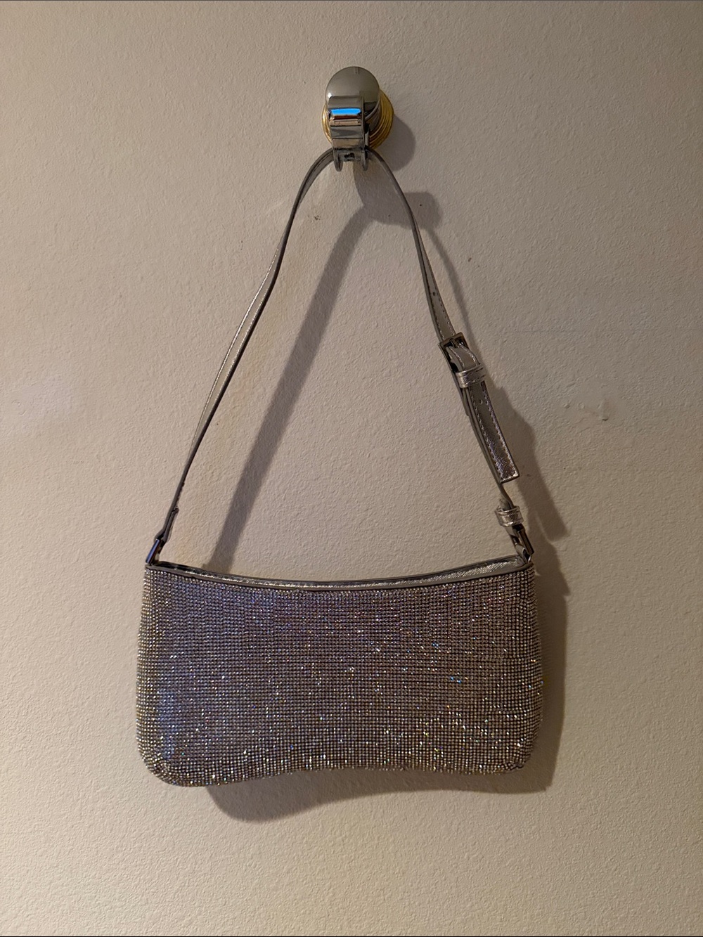 Silver Crystal-Embellished Shoulder Bag - Elegant Evening shoulder bag